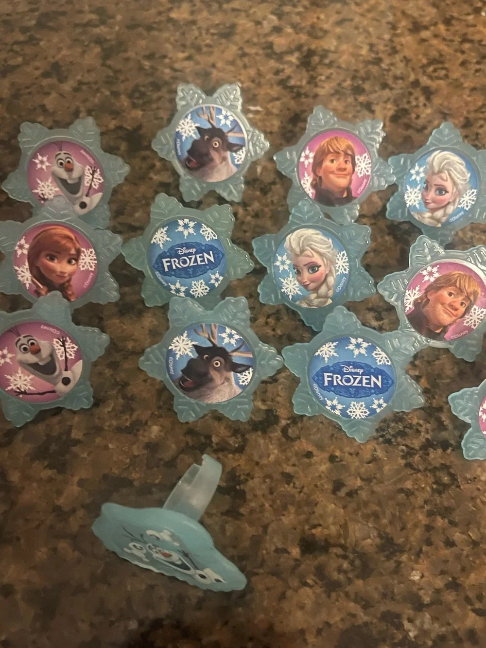 Disney’s Frozen Cupcake Rings